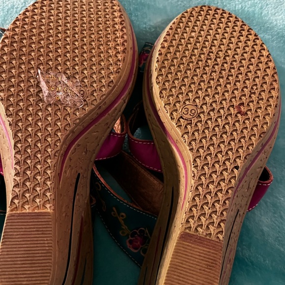 ELITE LEATHER boutique sandals with 3.5” wedge heel simply gorgeous!!! Sz 39 - Picture 10 of 14